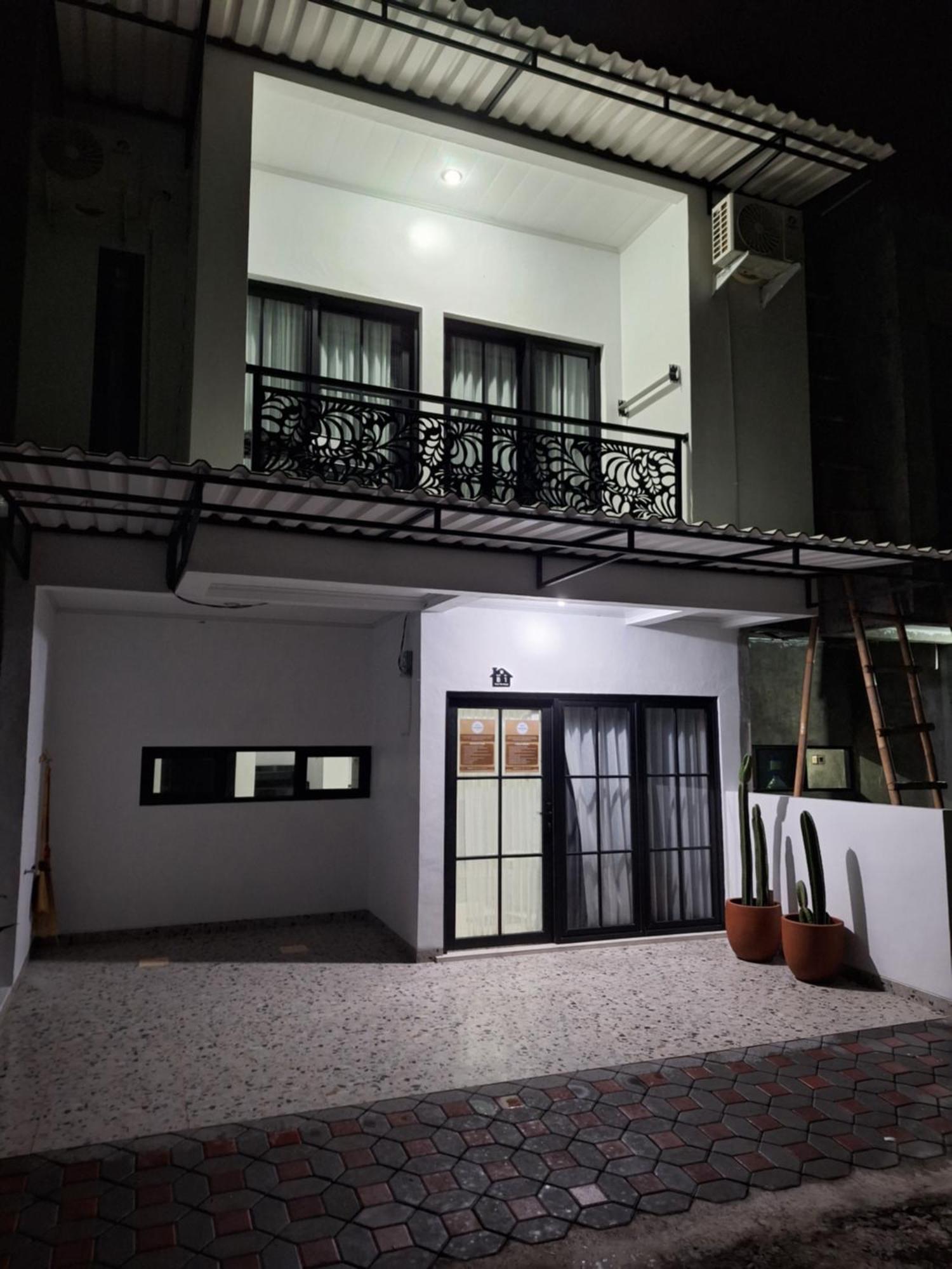 White House Royal Villa B1 Balong  Extérieur photo